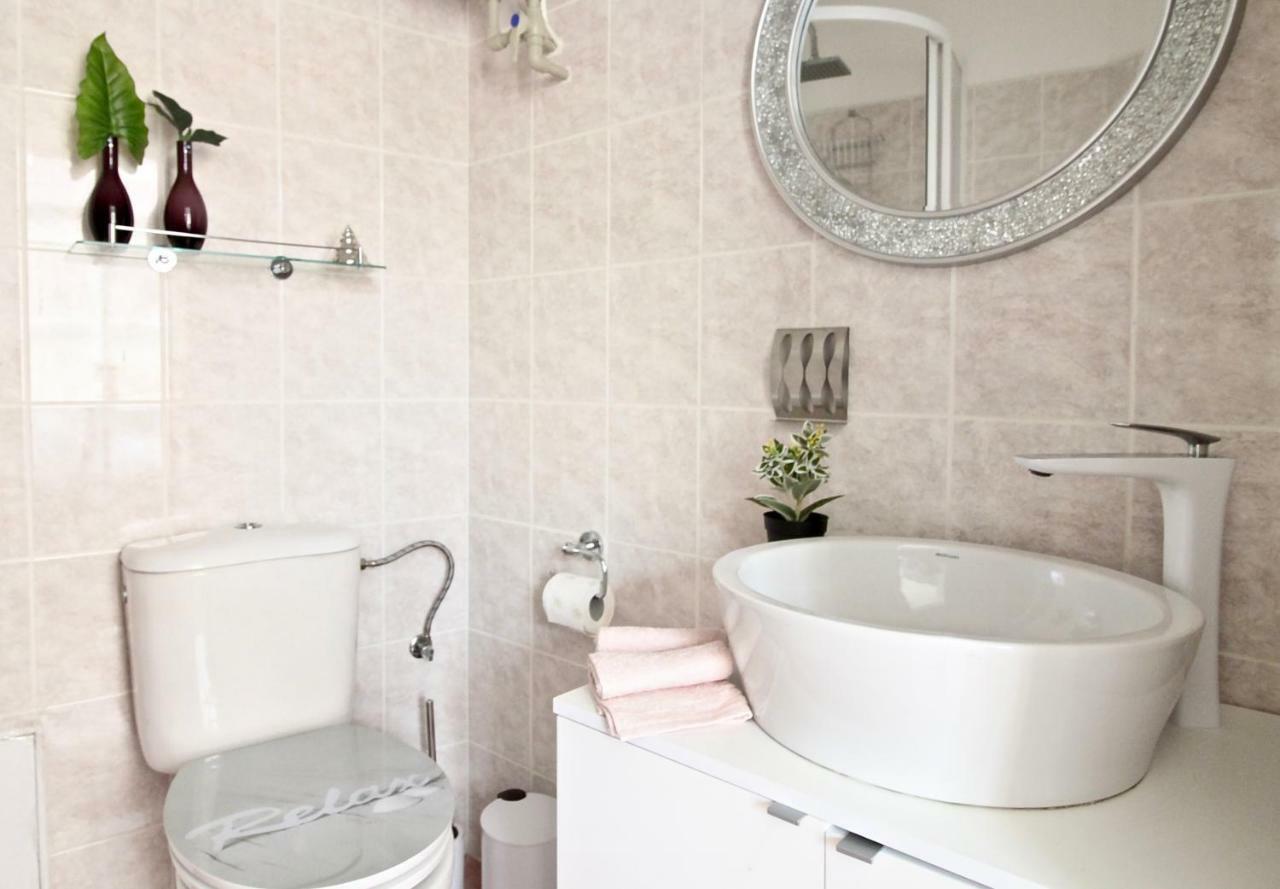New Design & Style Apartment Old Town Xxl Prague Ngoại thất bức ảnh